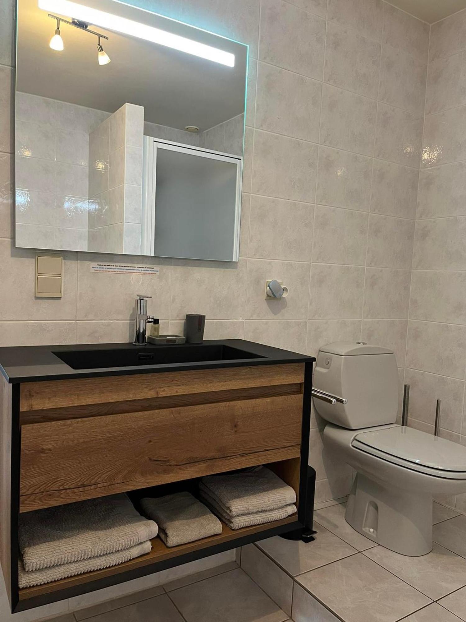 B&B Madoli Erezee Luaran gambar